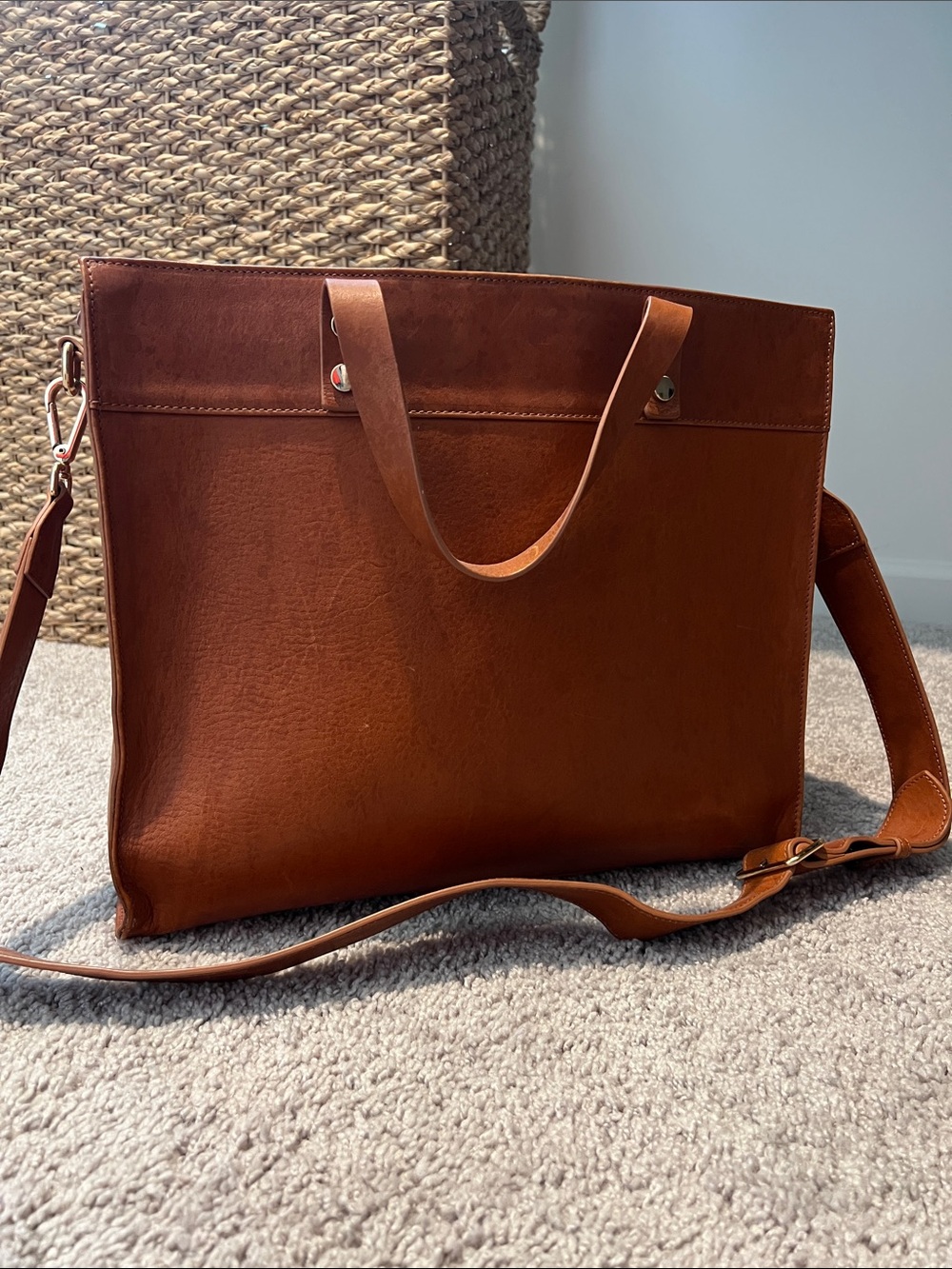 Classic Women’s Tote in Cognac Brown - Leather Shoulder Bag